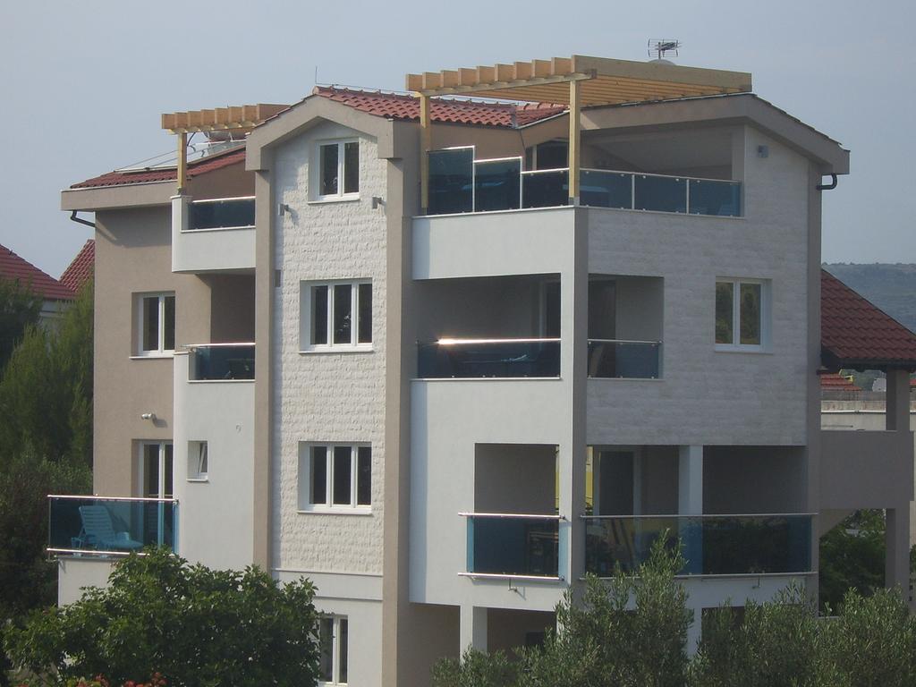 Apartments Villa Erik Rogoznica  Exteriör bild